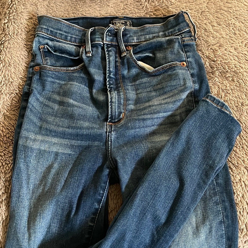 A&f ultra high rise super skinny jeans